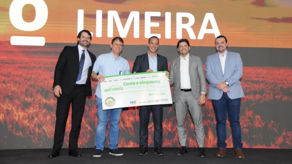 Limeira é premiada pelo Estado e recebe R$ 150 mil para o desenvolvimento rural