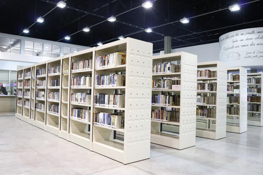 Biblioteca Municipal recebe duas sessões da “Hora do Conto” nesta sexta-feira