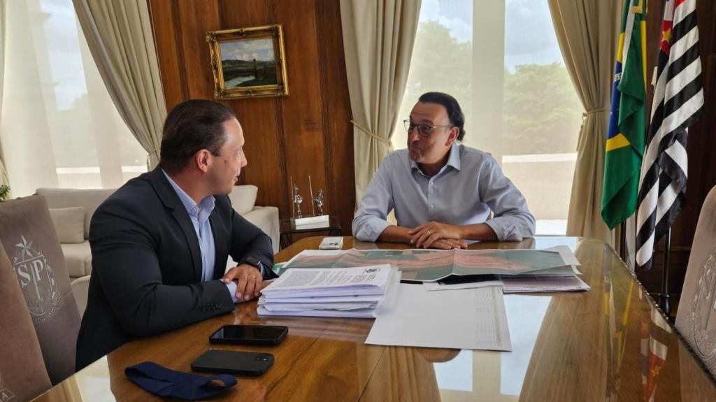 Prefeito discute detalhes finais da Fatec Limeira com vice-governador de SP