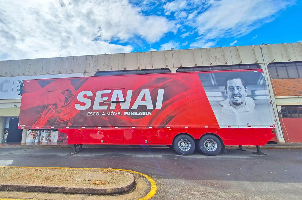 Escola Móvel do Senai abre 32 vagas para curso gratuito de Polimento Técnico Automotivo
