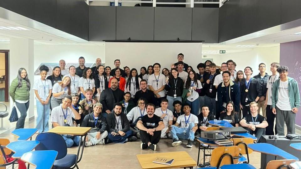 Jovens de Limeira criam soluções para problemas reais em competição de inovação