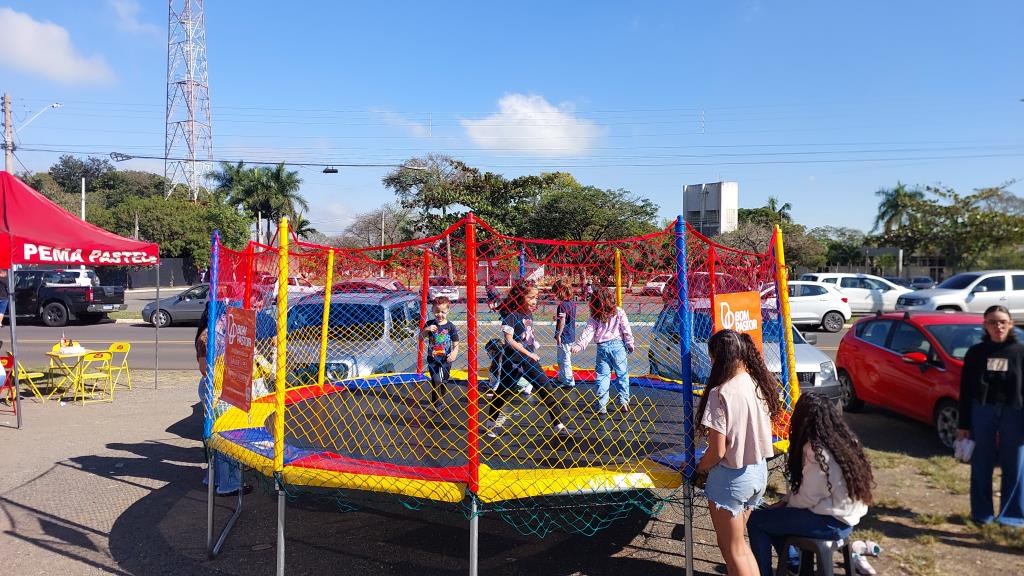 Feiras livres de Limeira fortalecem lazer aos domingos com atrações para crianças