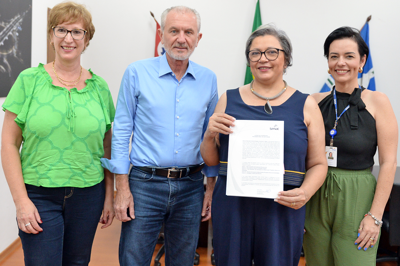 Prefeitura e Senac assinam acordo para cursos gratuitos; são oferecidas 380 vagas