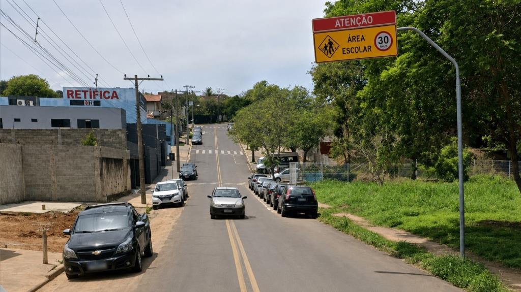 Trecho da Rua Artur Voigt passa a operar em sentido único a partir de terça-feira (2)