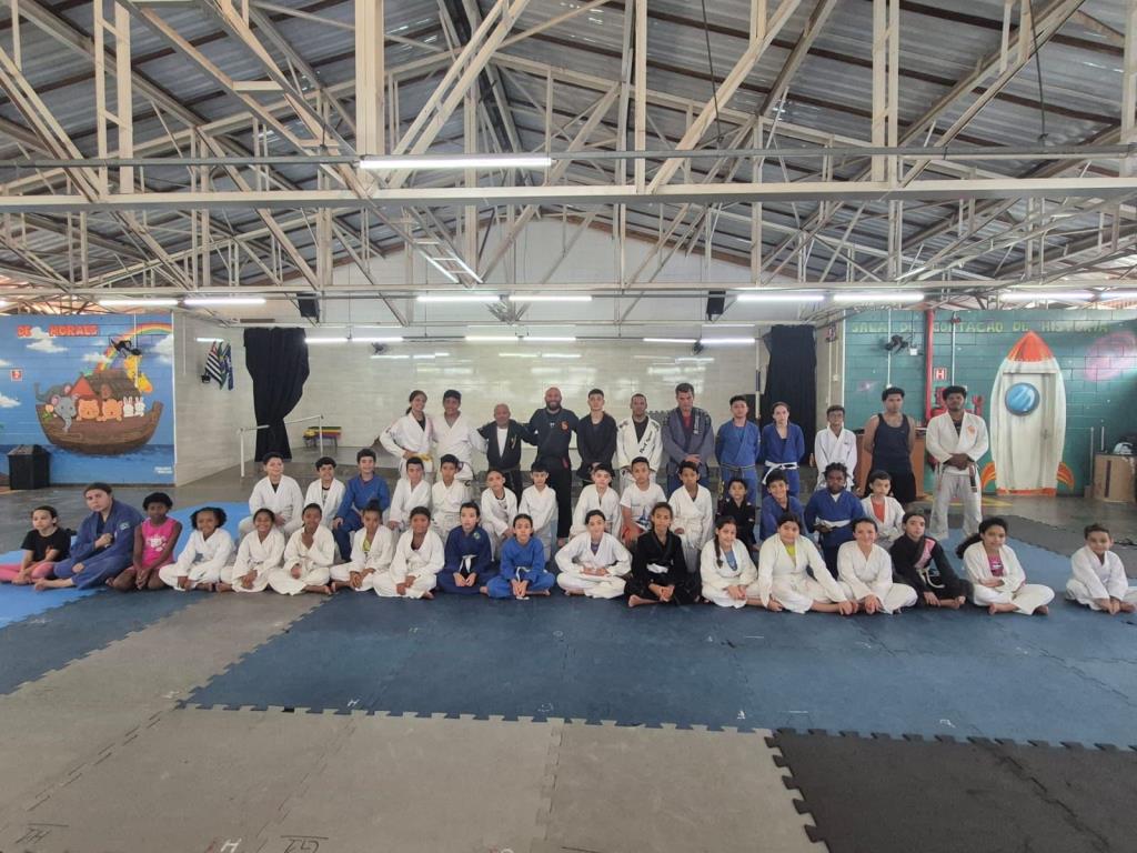 Projeto de Jiu-Jitsu realiza troca de faixas de alunos neste sábado em Limeira