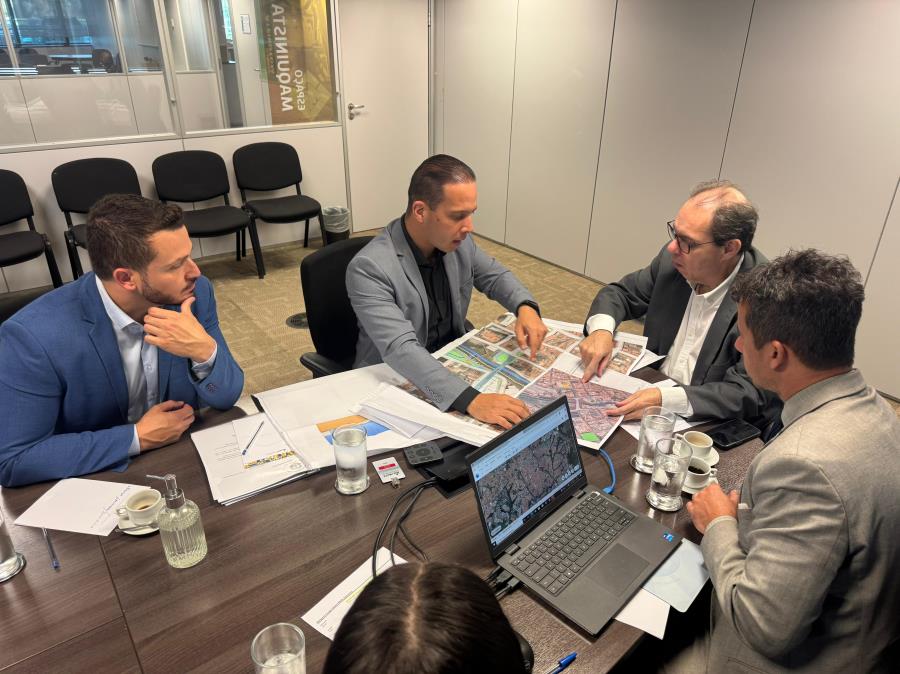 Em reunião com ANTT, prefeito aborda negligência da Rumo com área ferroviária em Limeira