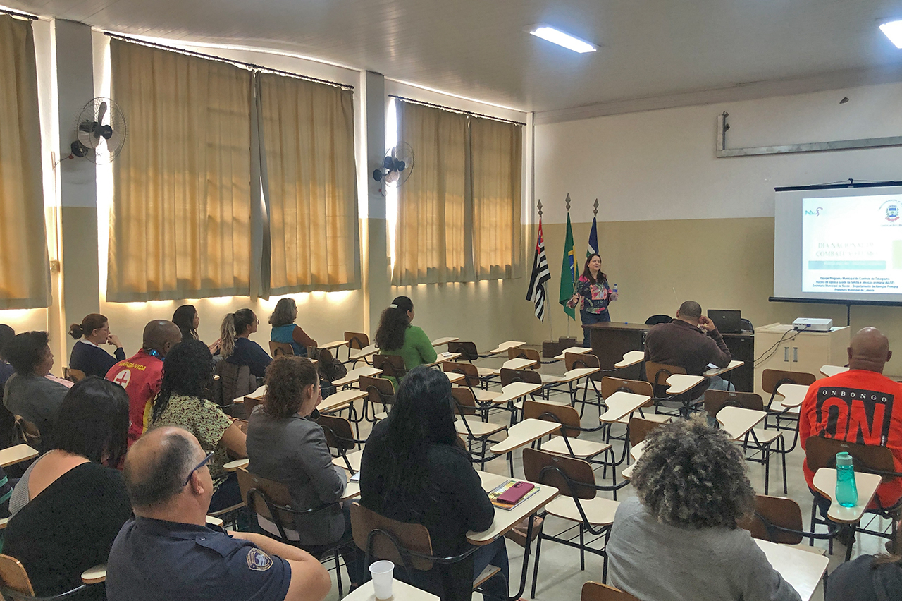 Palestra sobre “Prevenção ao Tabaco” reúne servidores do Paço Municipal