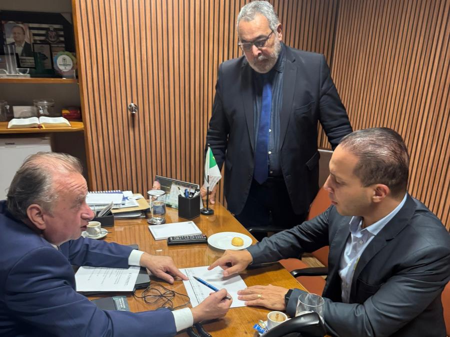 Murilo Félix e Miguel Lombardi discutem projetos estratégicos para Limeira durante reunião em Brasília