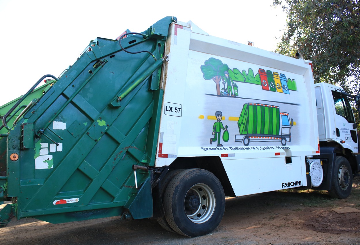 Limeira extingue taxa do lixo e implanta reajuste escalonado da TSU