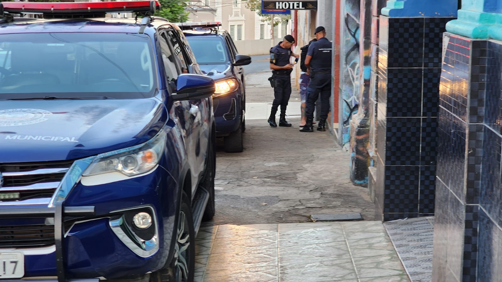 GCM e Dise realizam operação na região da "Baixada"