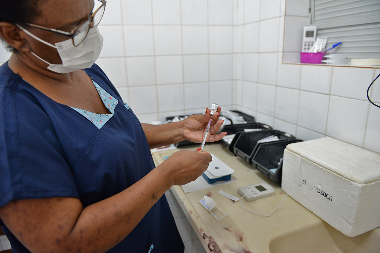 Novo plantão de vacinação acontece neste sábado (25) em Limeira