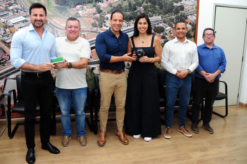 Limeira implanta primeiros semáforos inteligentes e avança na modernização do trânsito