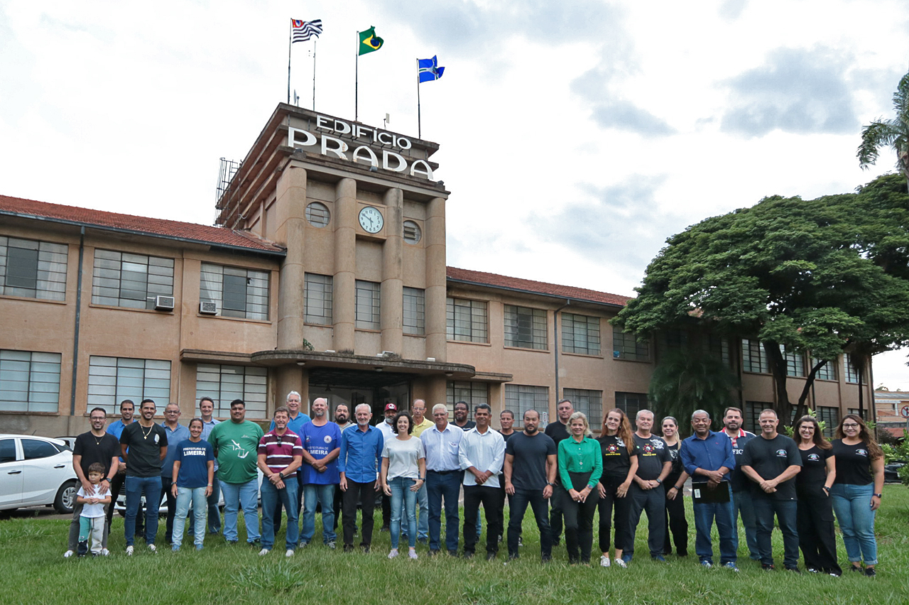 Entidades de Limeira assinam termos de fomento para investimento no esporte