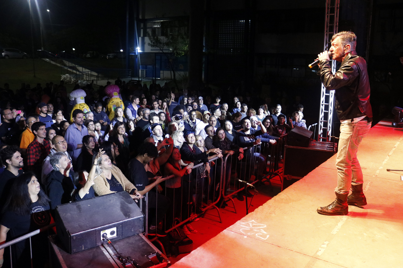 3ª edição da Festa da Coxinha começa com show de Paulo Miklos