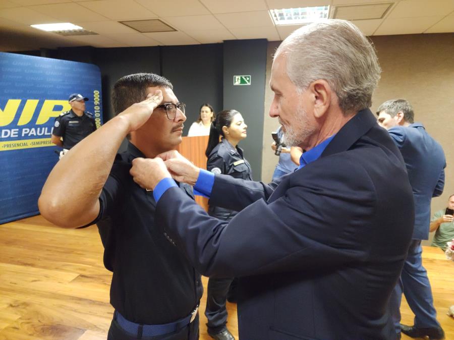 Novos GCMs e agentes da Defesa Civil são formados em Limeira