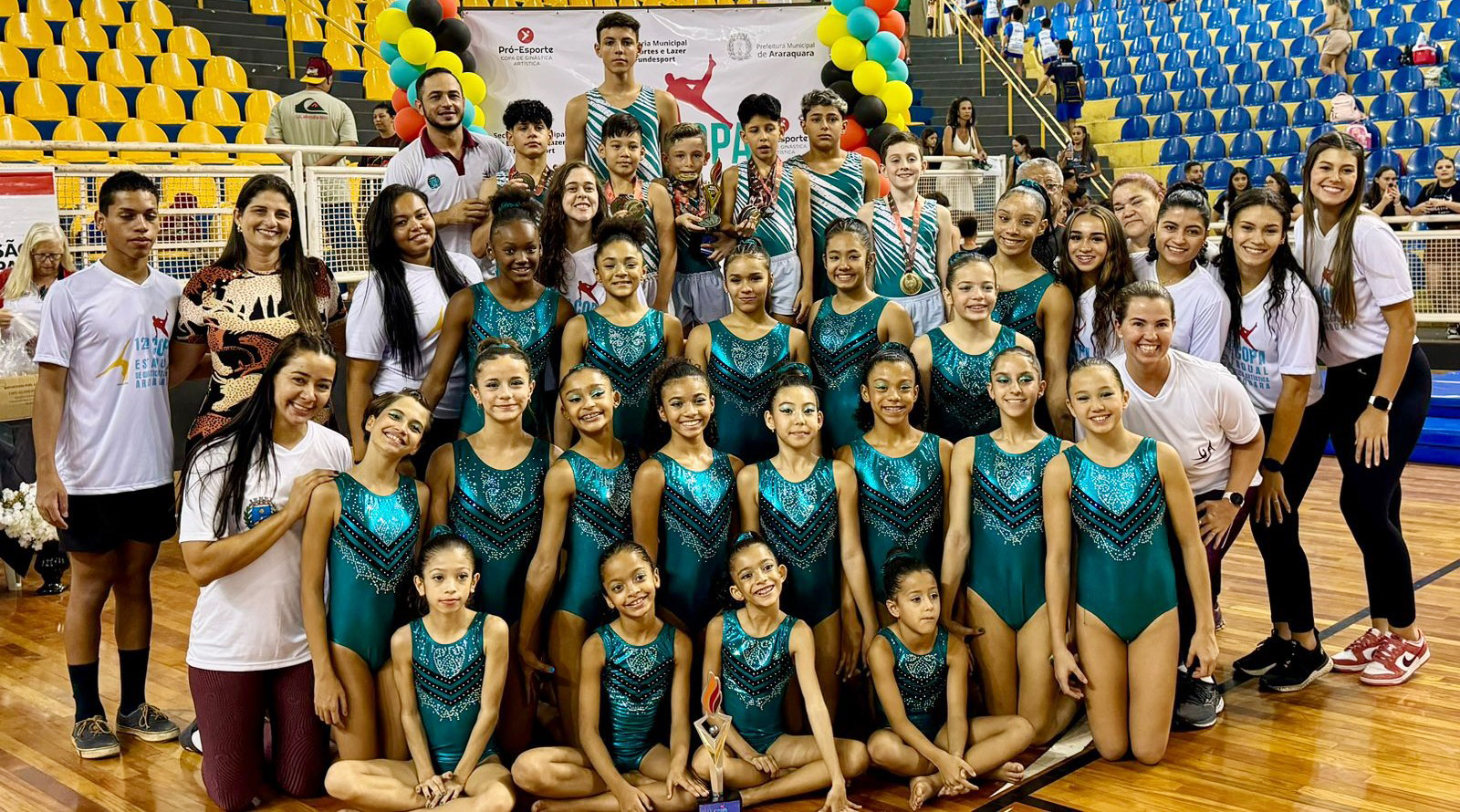 Araraquara fatura ouro, prata e bronze por equipes na 12ª Copa Estadual de Ginástica Artística