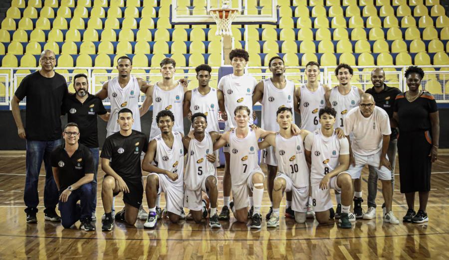 ​Basquete sub-20 de Araraquara enfrenta o São Paulo no Ginásio do Morumbi