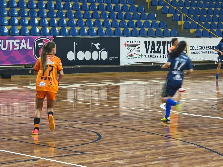 Futsal feminino mantém 100% na Liga Paulista