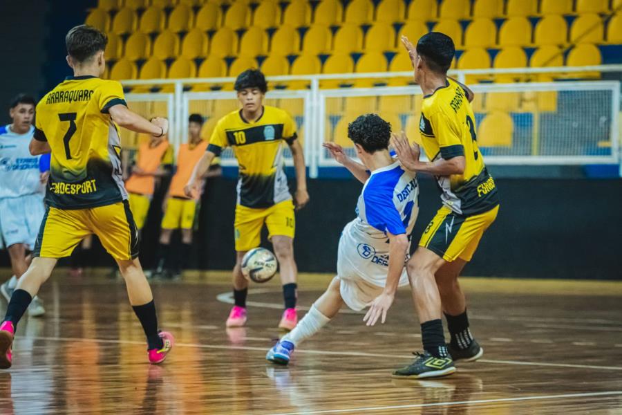 Sub-18 masculino avança na Liga Ferreirense de Futsal