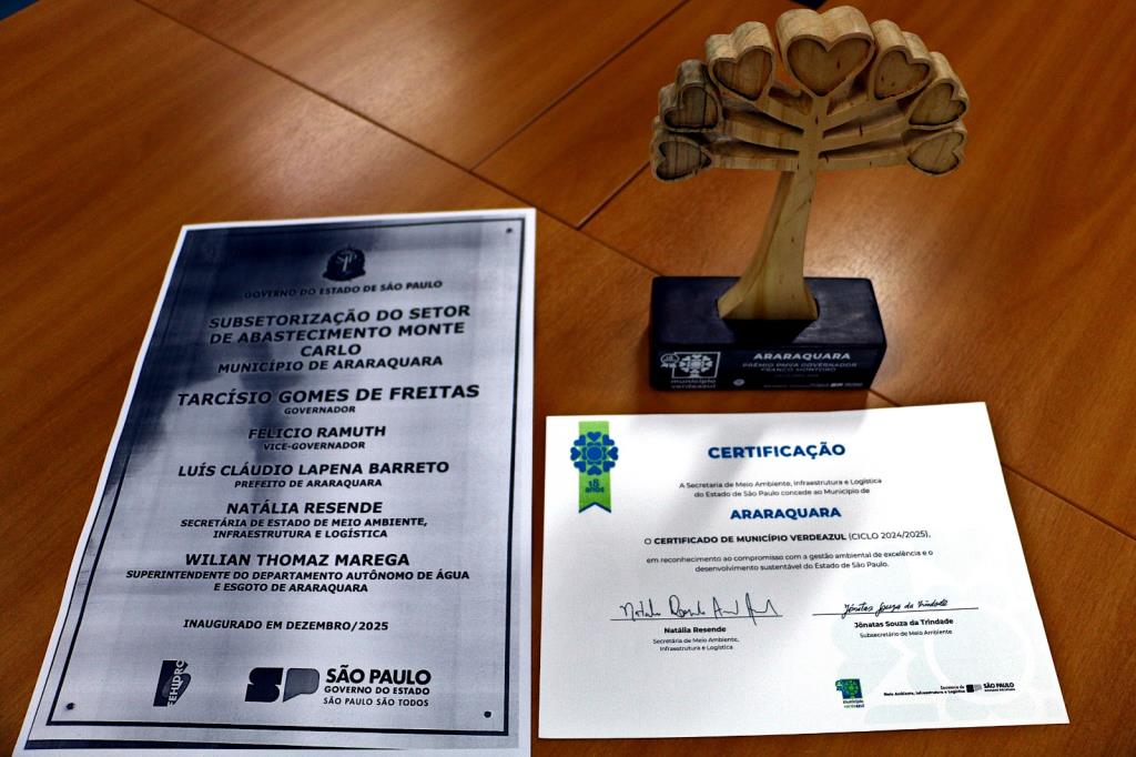 Município recebe Selo VerdeAzul no Paço Municipal