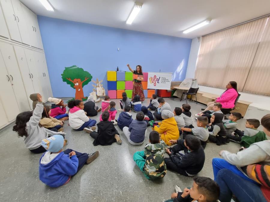 “Viagem Literária” começa nesta quinta (21) com foco na literatura afro-brasileira