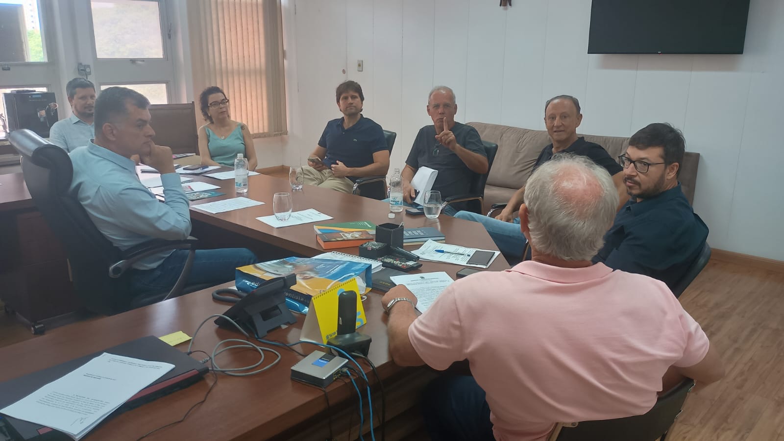 Dr. Lapena recebe o empresário Paulo Skaf em reunião no gabinete