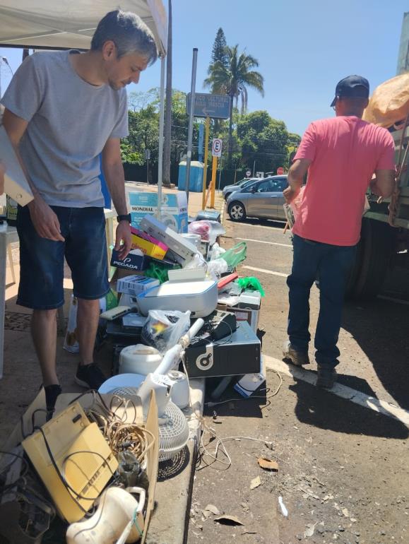 Campanha arrecada cerca de 4 toneladas de resíduos eletrônicos em Araraquara