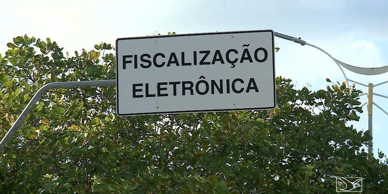 Fiscalização eletrônica em pontos da Maurício Galli e Vaz Filho entra na fase educativa