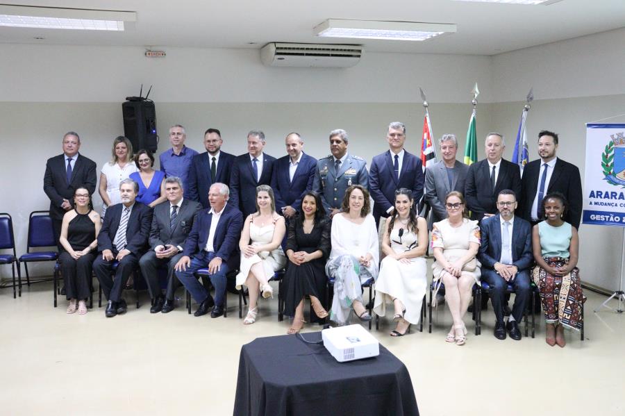 Prefeito Lapena empossa secretariado em cerimônia marcada pela emoção, representatividade e visão transformadora
