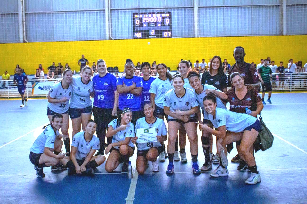 Vôlei feminino de Araraquara faz primeiro jogo em casa pelo Campeonato  Paulista - Portal Morada - Notícias de Araraquara e Região