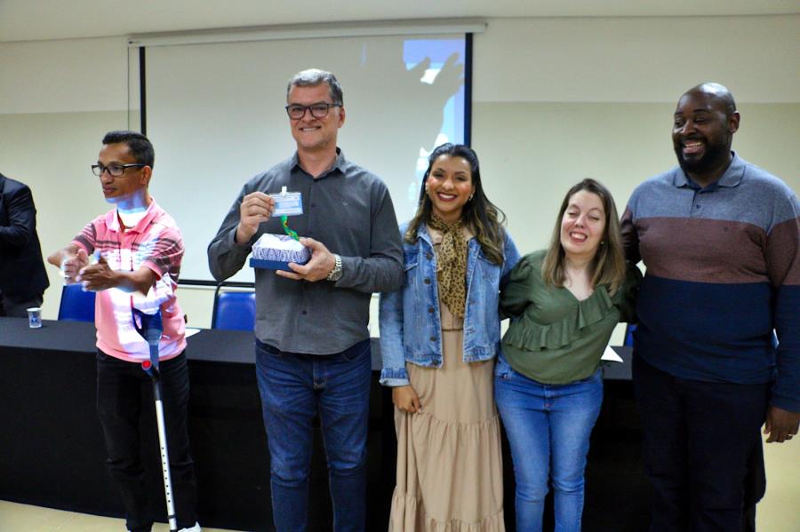 Evento marca a nova credencial unificada para pessoas com deficiência em cerimônia que reforça compromisso com a inclusão