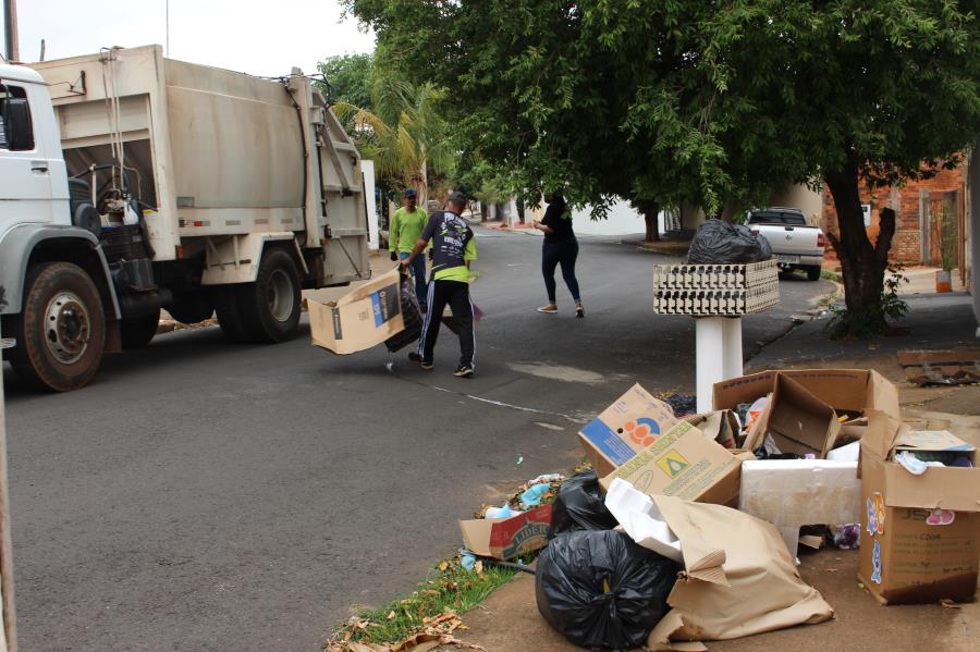 Secretaria de Meio Ambiente reforça serviços da coleta seletiva do lixo em Jales