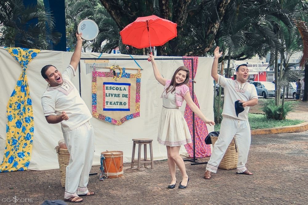 Escola Livre de Teatro de Jales vai celebrar os 15 anos do espetáculo Auto da Camisinha