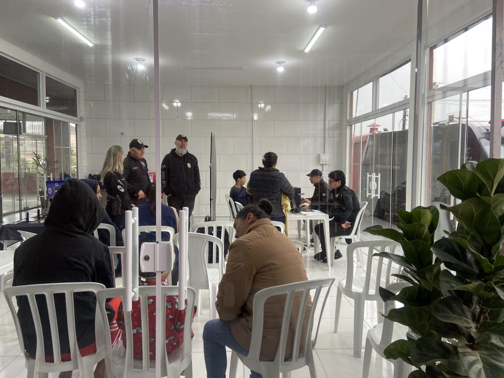 PCPR LEVA SERVIÇOS DA DELEGACIA ITINERANTE DA MULHER E CIDADANIA PAR TIJUCAS DO SUL