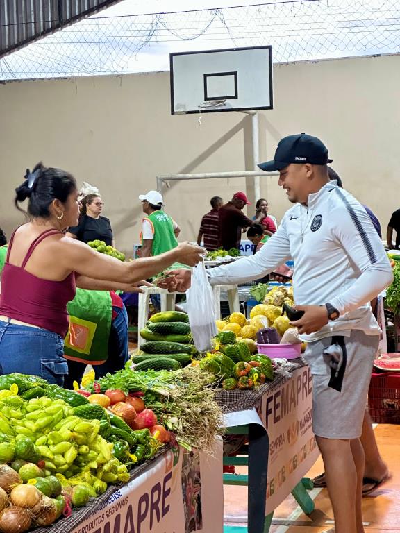 FEMAPRE Especial valoriza agricultores de Manaquiri com ações de saúde e reconhecimento.