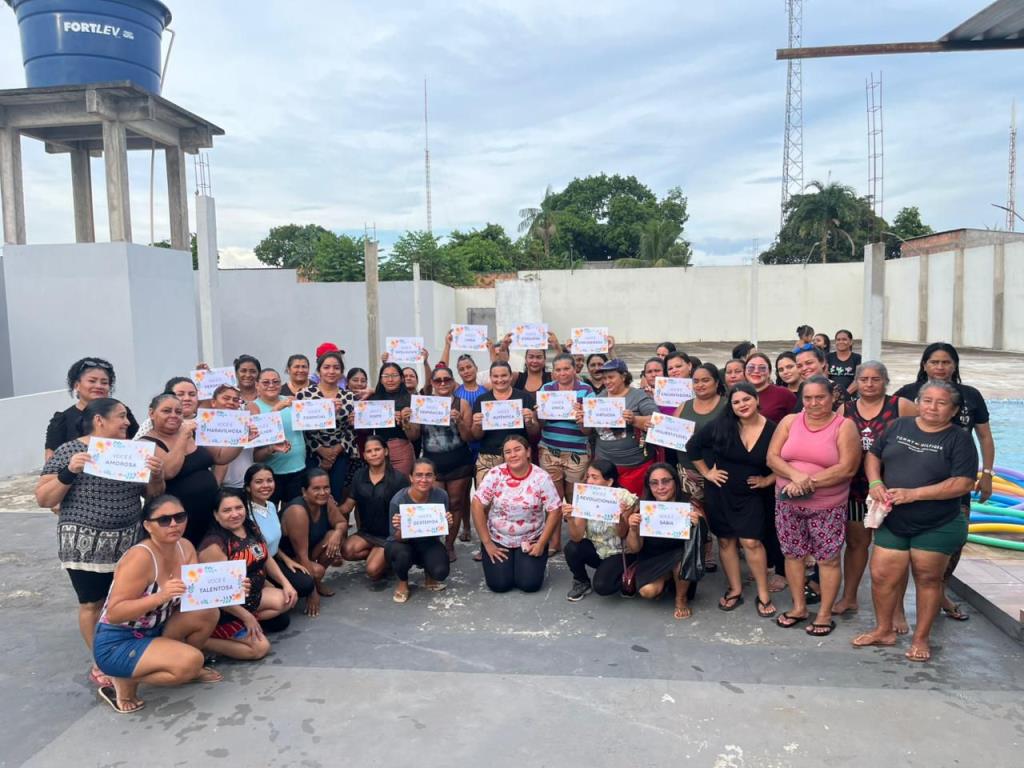 O CRAS realizou um momento especial com o Grupo de Mulheres do SCFV em celebração ao Dia Internacional da Mulher.