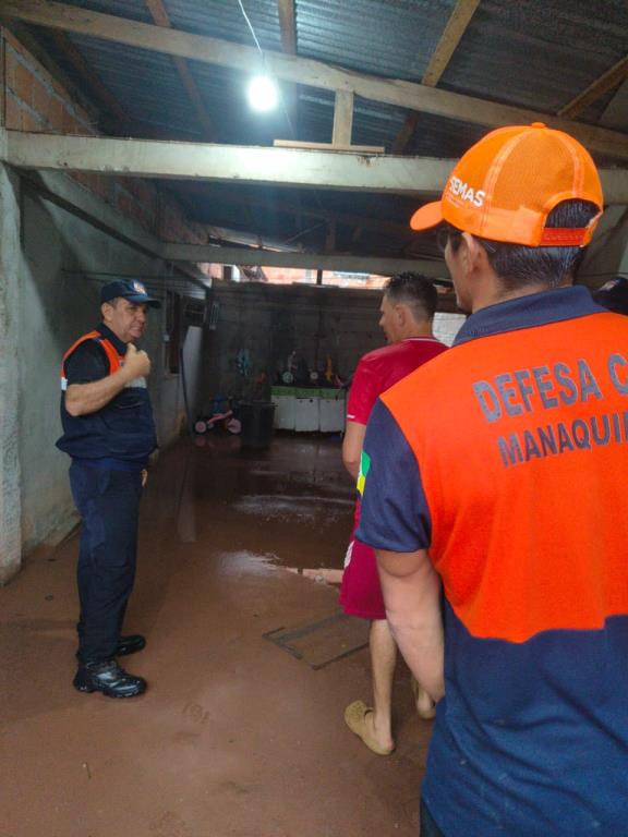 Prefeitura de Manaquiri atua de forma imediata após forte chuva com vendaval.