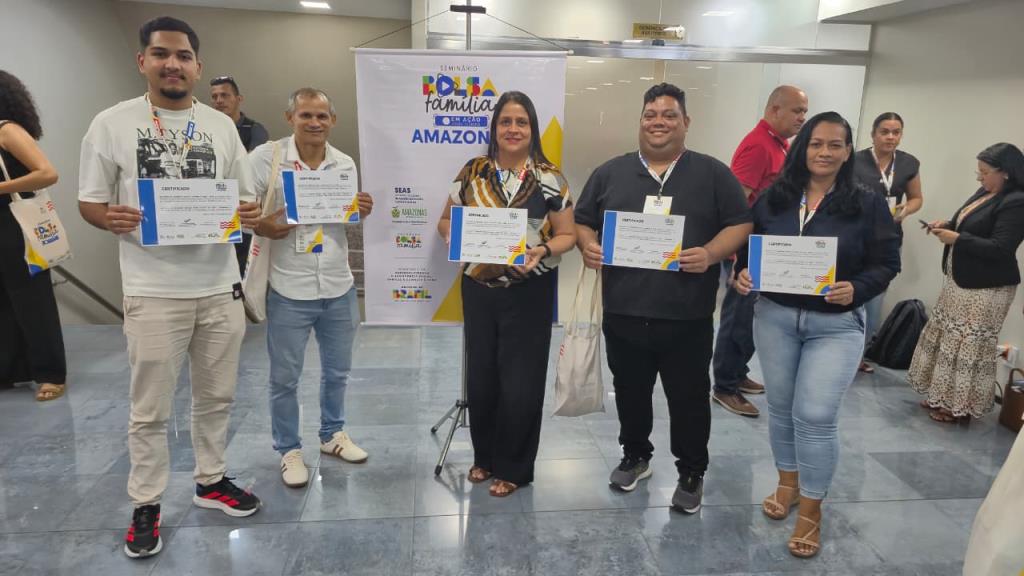 Manaquiri participa do Seminário “Bolsa Família em Ação” no Amazonas
