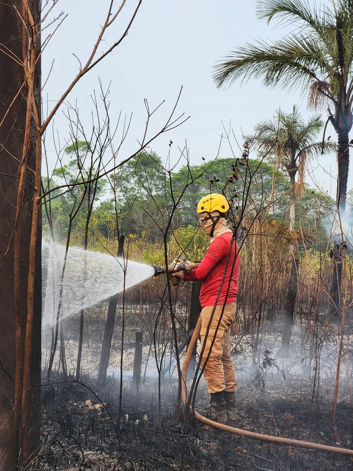 Operação de Combate às Queimadas em Manaquiri