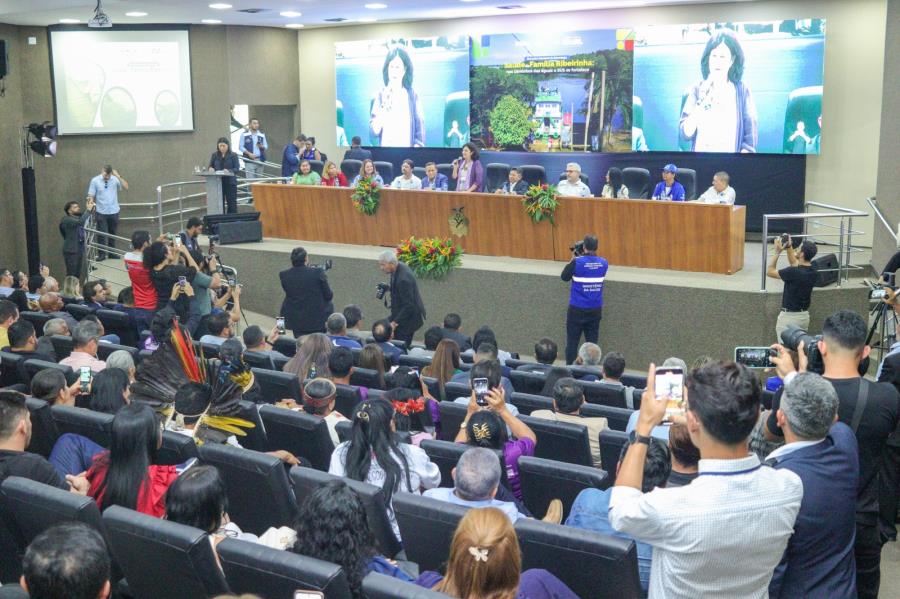 Manaquiri participa do Encontro Nacional de Estratégia de Saúde Ribeirinha