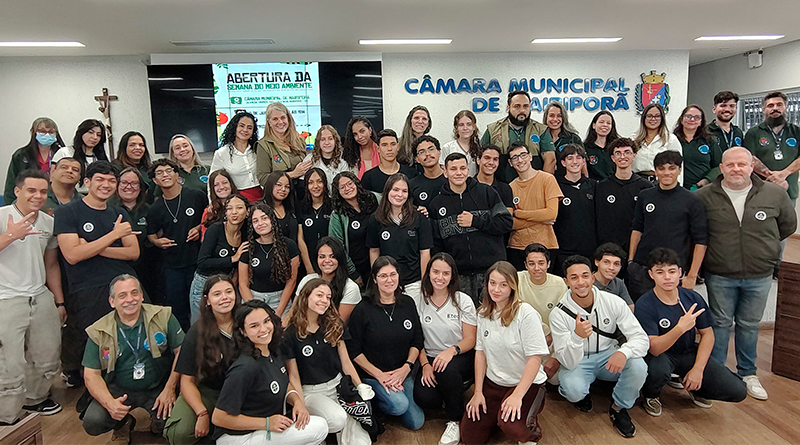 Semana do Meio Ambiente 2025 tem início com palestras e homenagens em Mairiporã