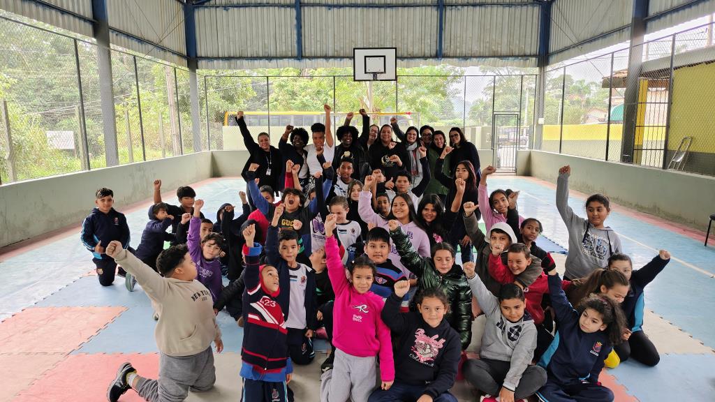 Oralidade, cultura e pertencimento: o trabalho de Viviane Onítàn nas escolas de Mairiporã