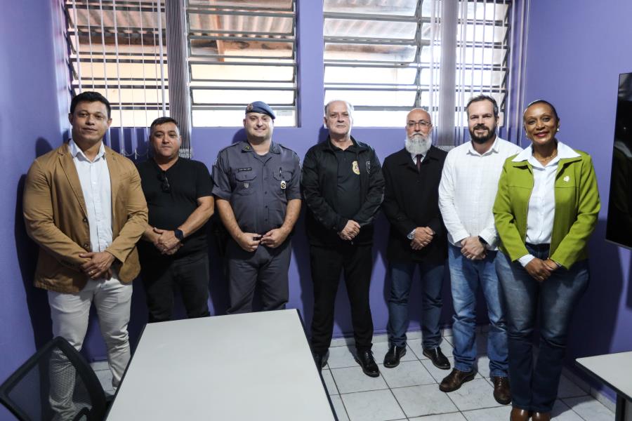 Inauguração da Sala Lilás