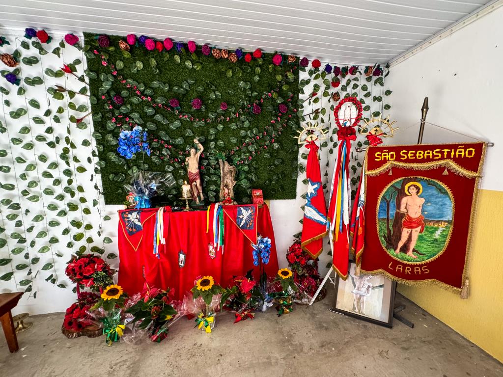 Encontro do Divino Laras 2025