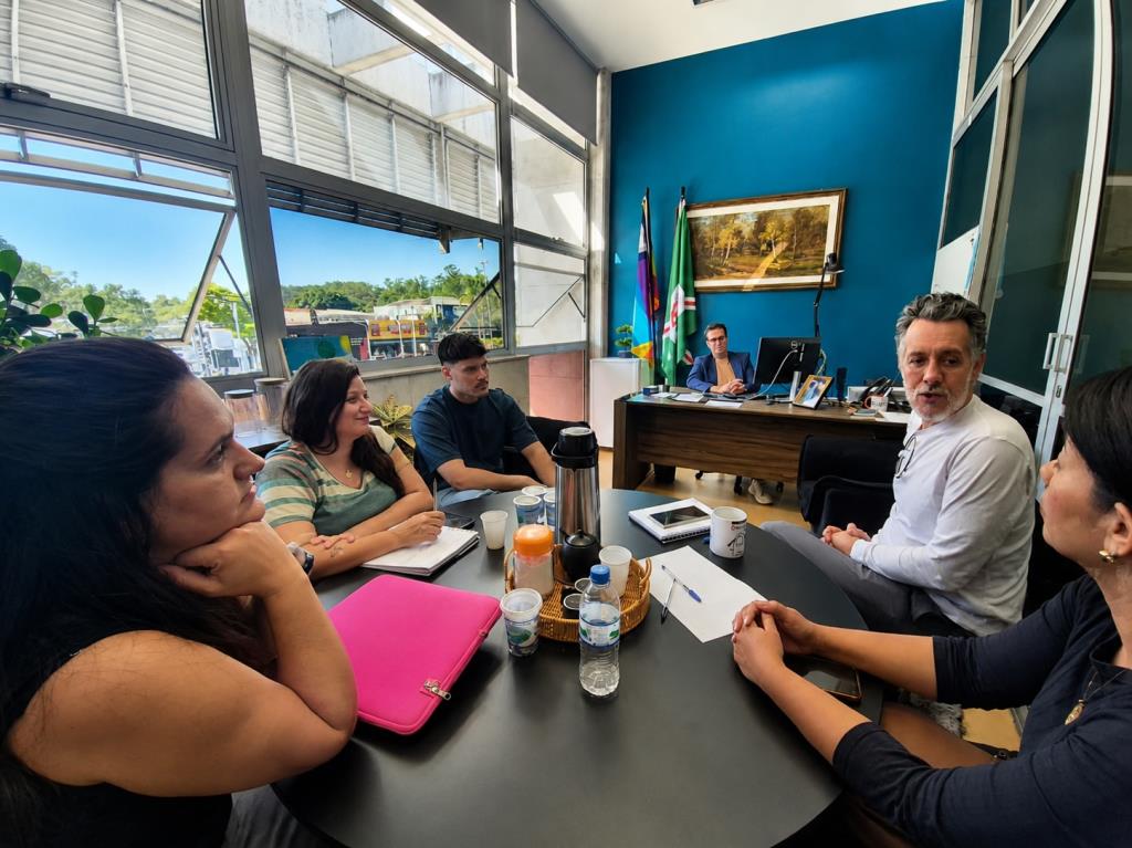 Secretarias se reúnem para planejar a Semana do Brincar 2026