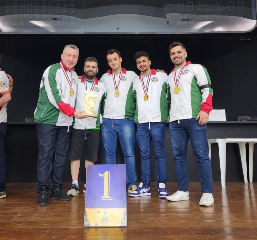 SELCT - Campeonato Regional de Xadrez 2023 e limpeza em quadra esportiva -  Amauri Jr News