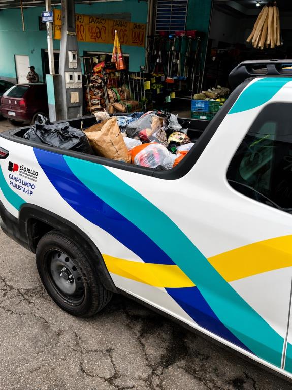 Fundo Social de Solidariedade realiza coleta de roupas para a Campanha do Agasalho 2026