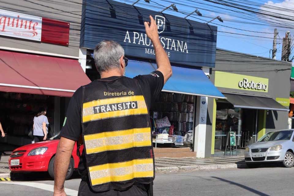 Prefeitura de Campo Limpo Paulista promoveu Pedágio Educativo na Semana Nacional do Trânsito