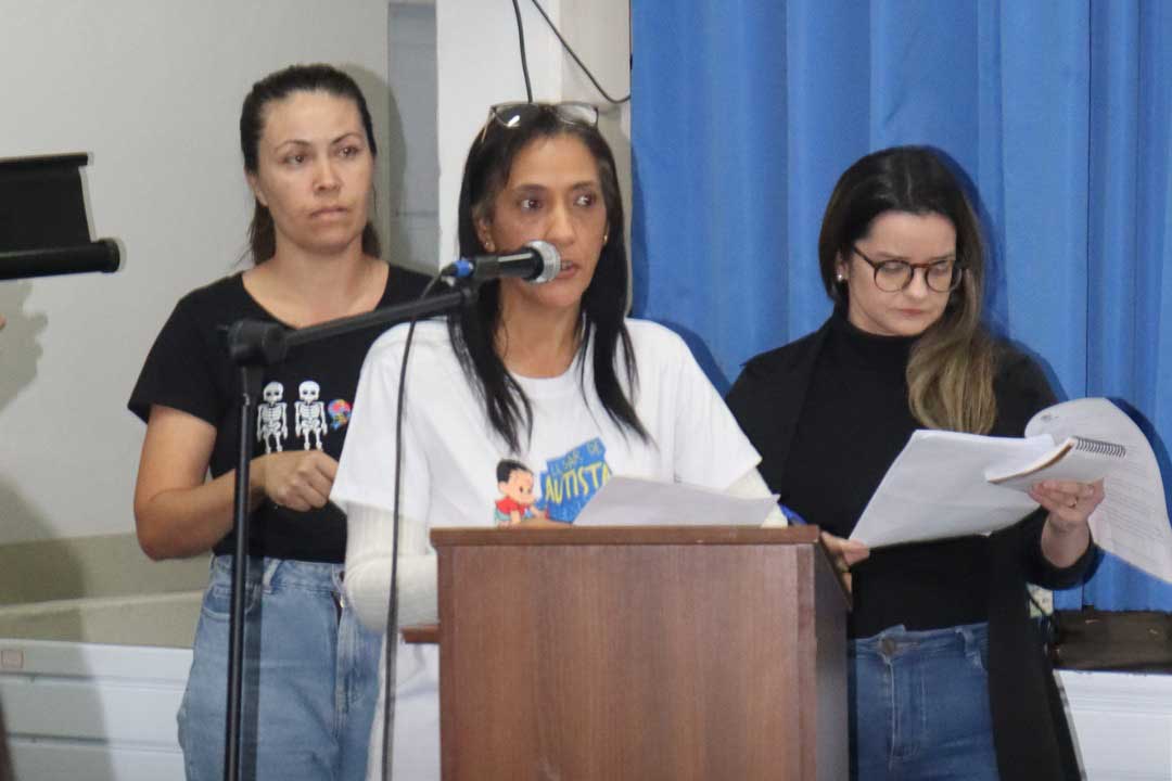 Prefeitura ouve Famílias Atípicas