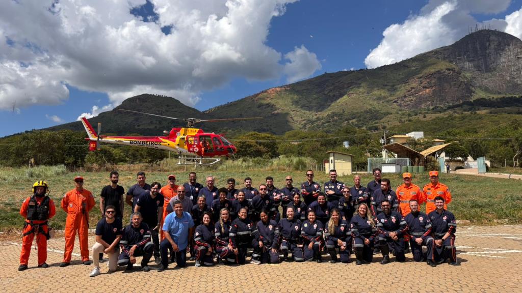 Treinamento objetivando a implantação do serviço aeromédico é realizado em Governador Valadares